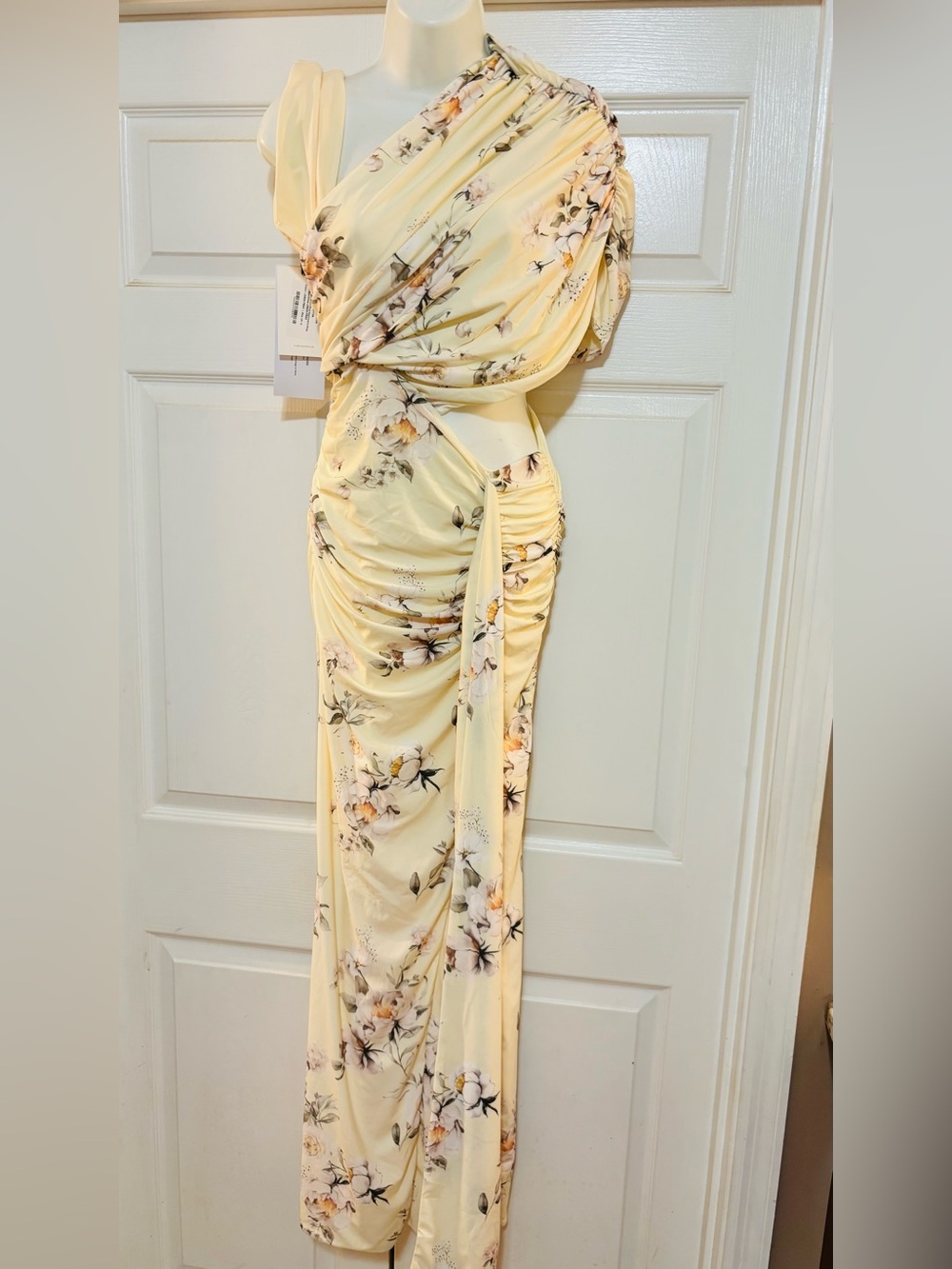 Club L London Lt Yellow Floral One-Shoulder Ruched Maxi Dress UK 10